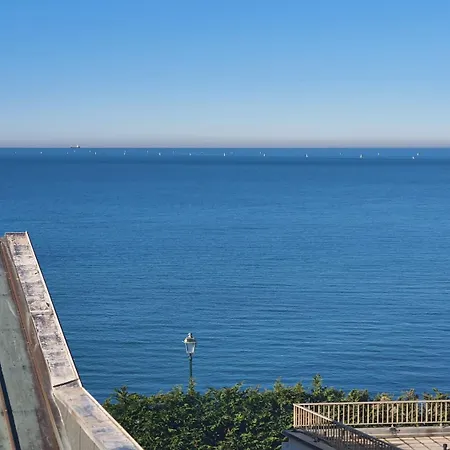 Antares Отель Градо