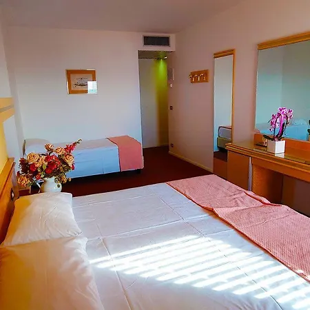 Antares Hotel